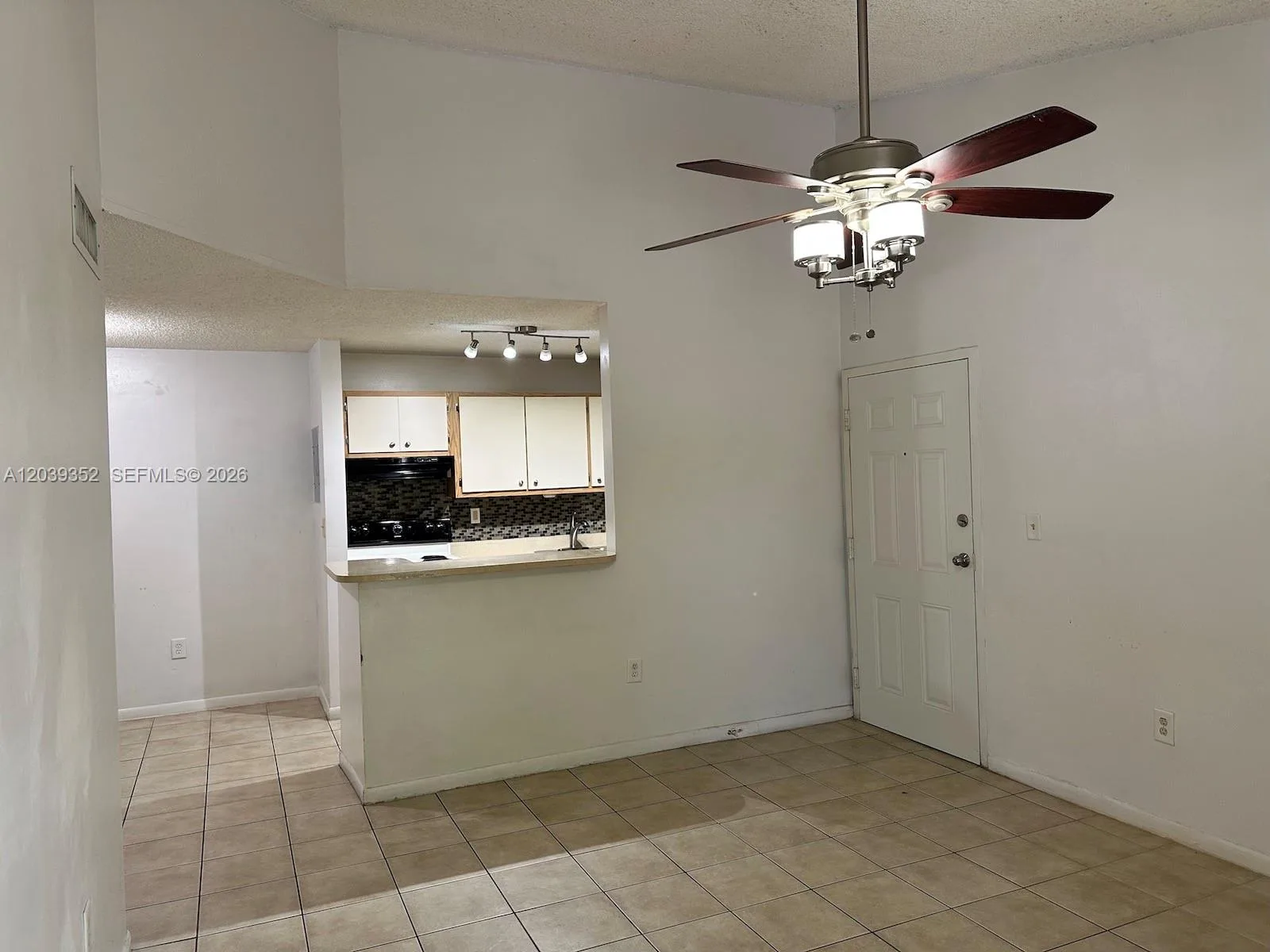 7200 NW 179th St # 311, Hialeah, FL 33015 photo 2