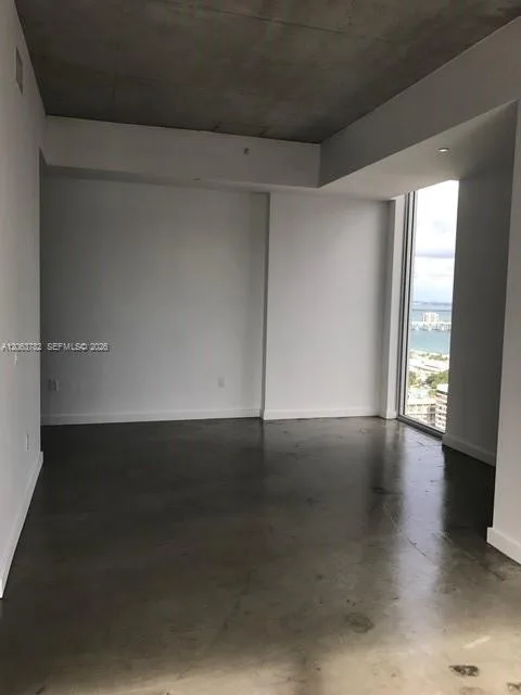 151 SE 1st St # 2801, Miami, FL 33131 photo 11