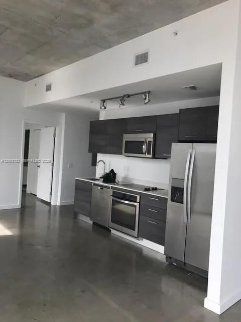151 SE 1st St # 2801, Miami, FL 33131 photo 6
