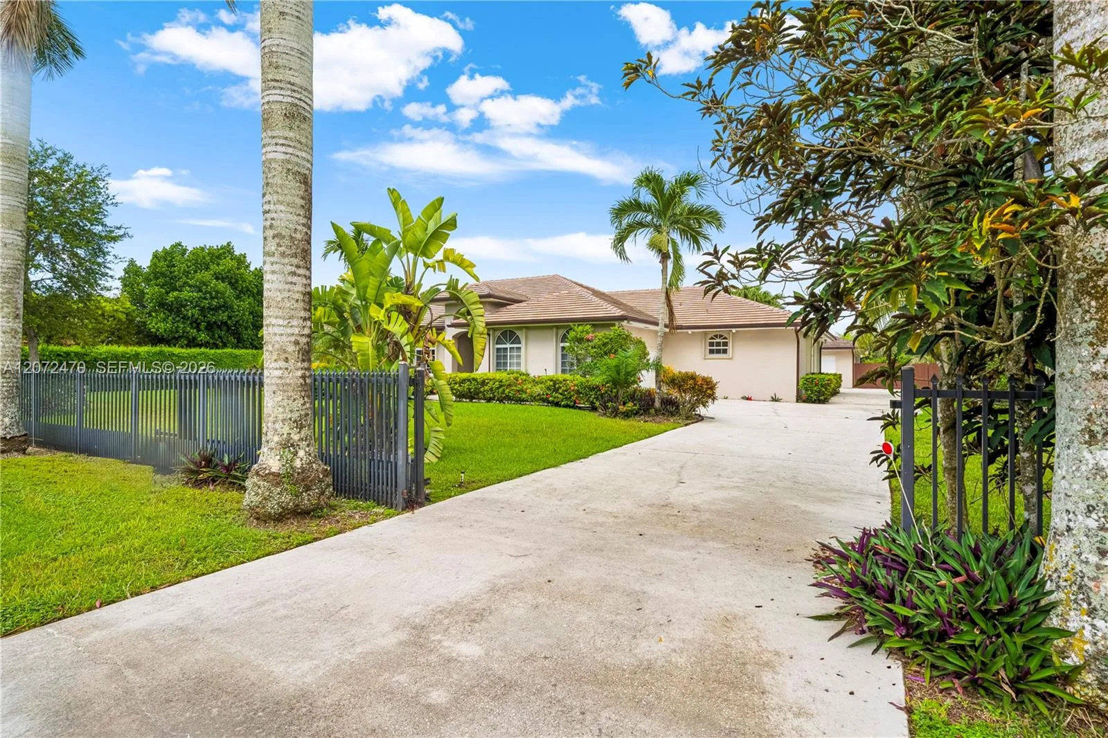 15720 SW 252nd St, Homestead, FL 33031 photo 4