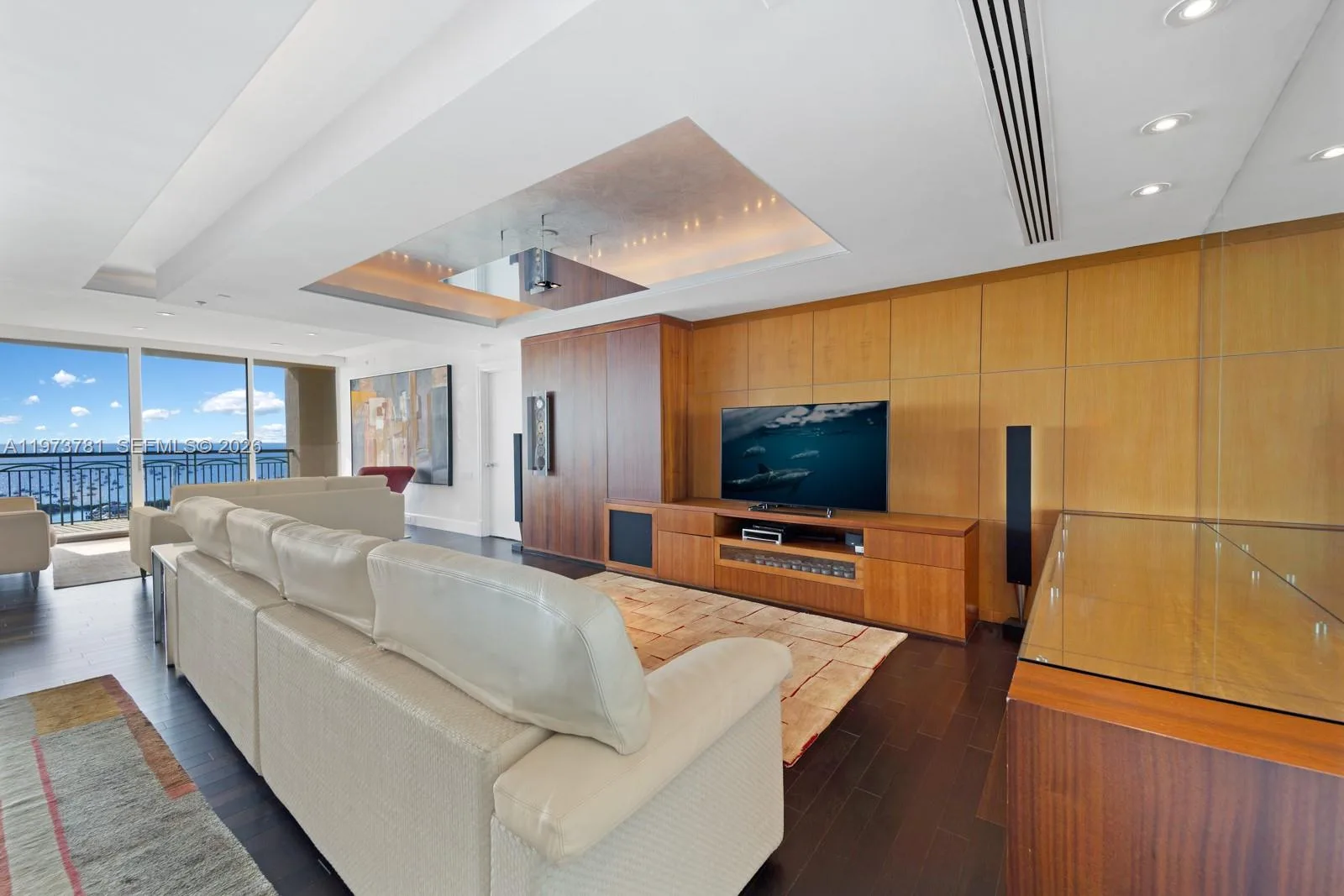 3400 SW 27th Ave # 2102, Miami, FL 33133 photo 4
