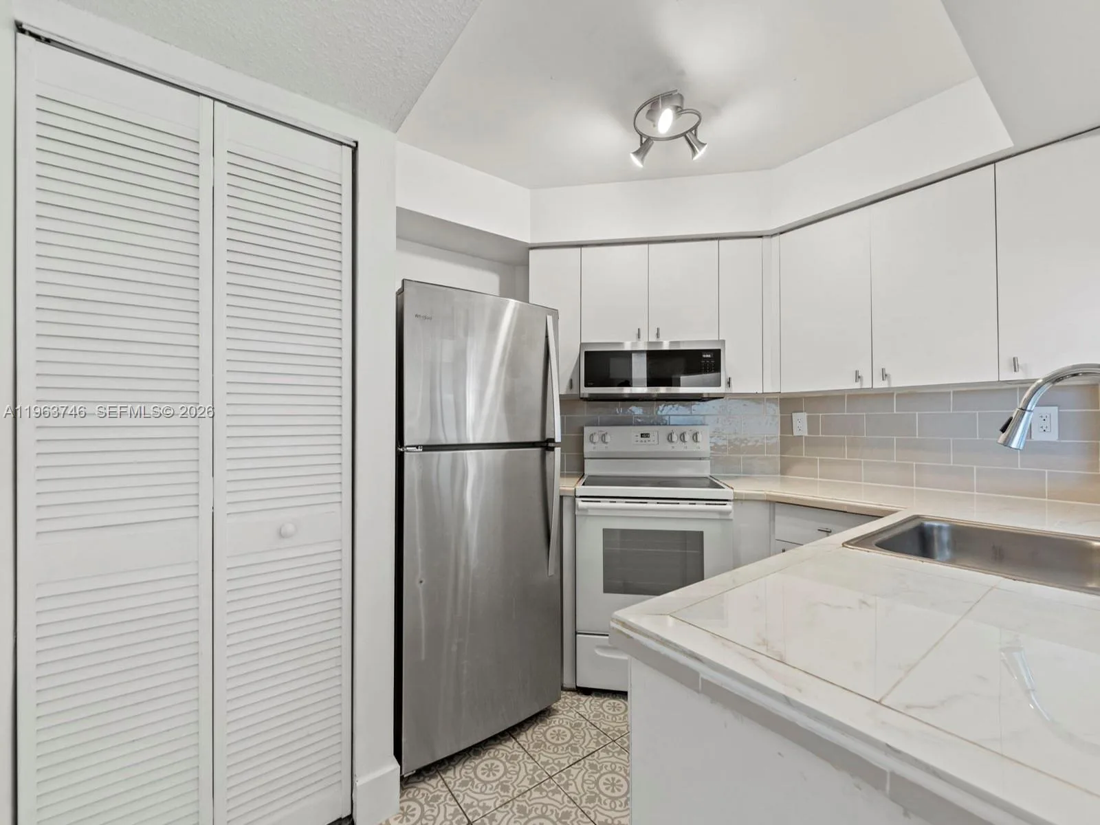 8365 SW 152nd Ave # C-310, Miami, FL 33193 photo 10
