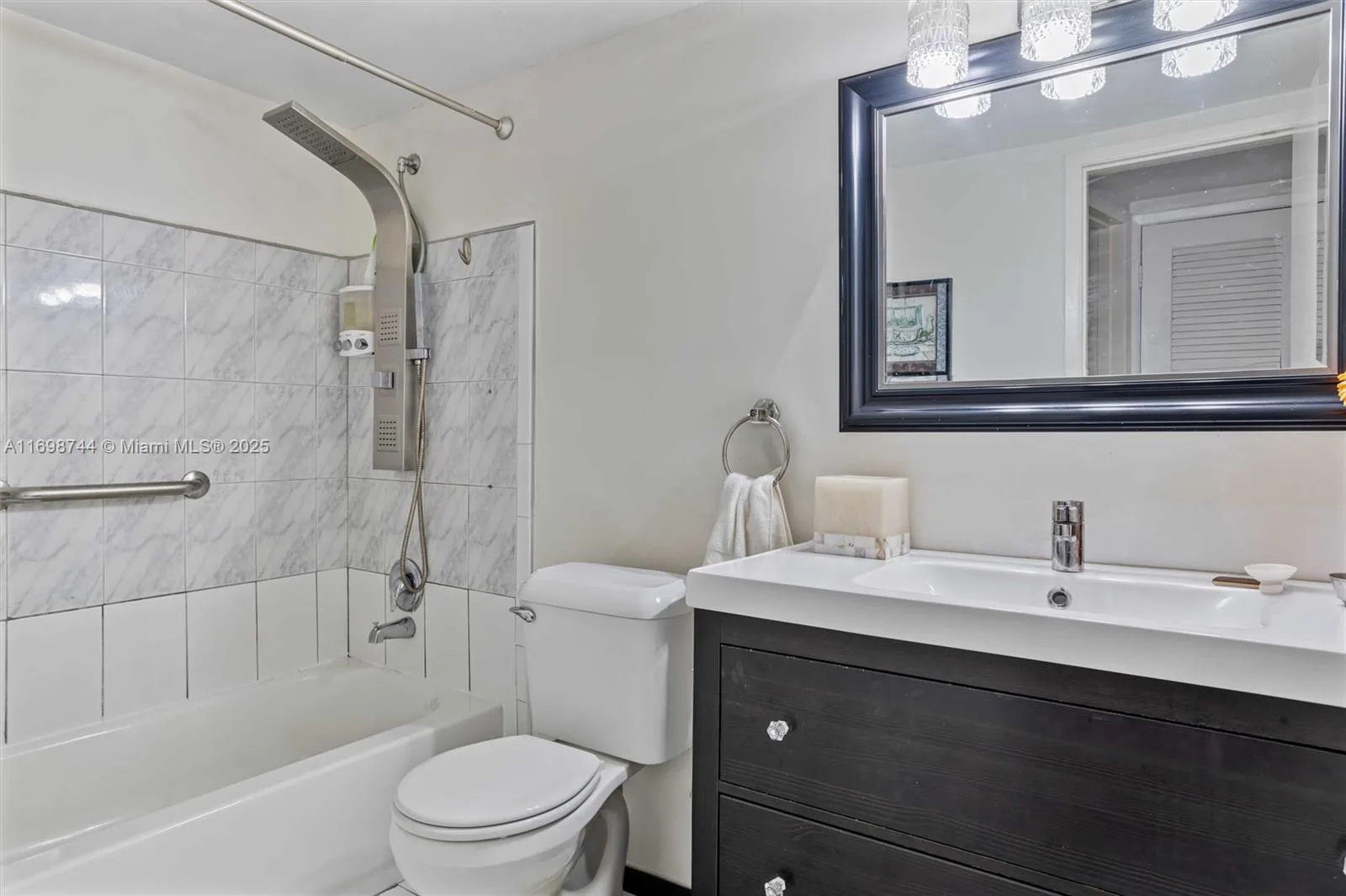 501 Blue Heron Dr # 202-A, Hallandale Beach, FL 33009 photo 11