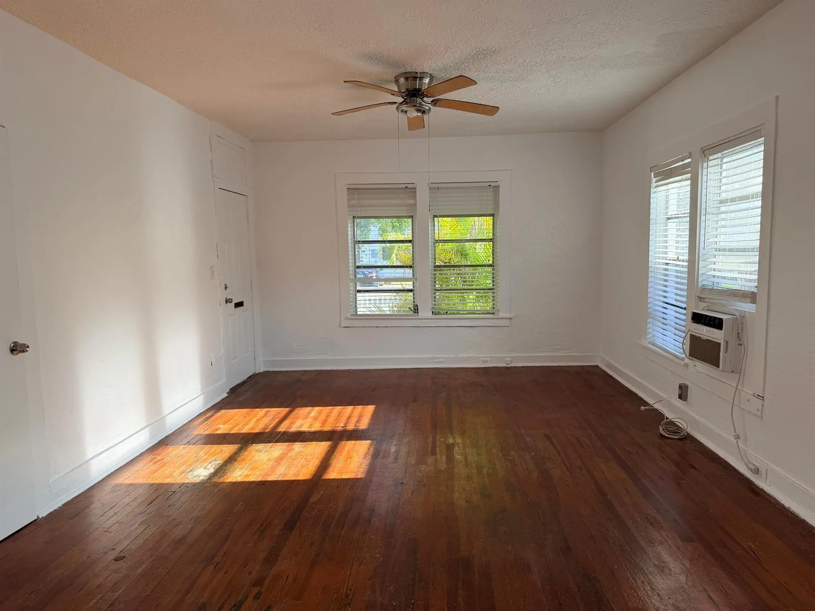 1849 Dewey Street # 2, Hollywood, FL 33020