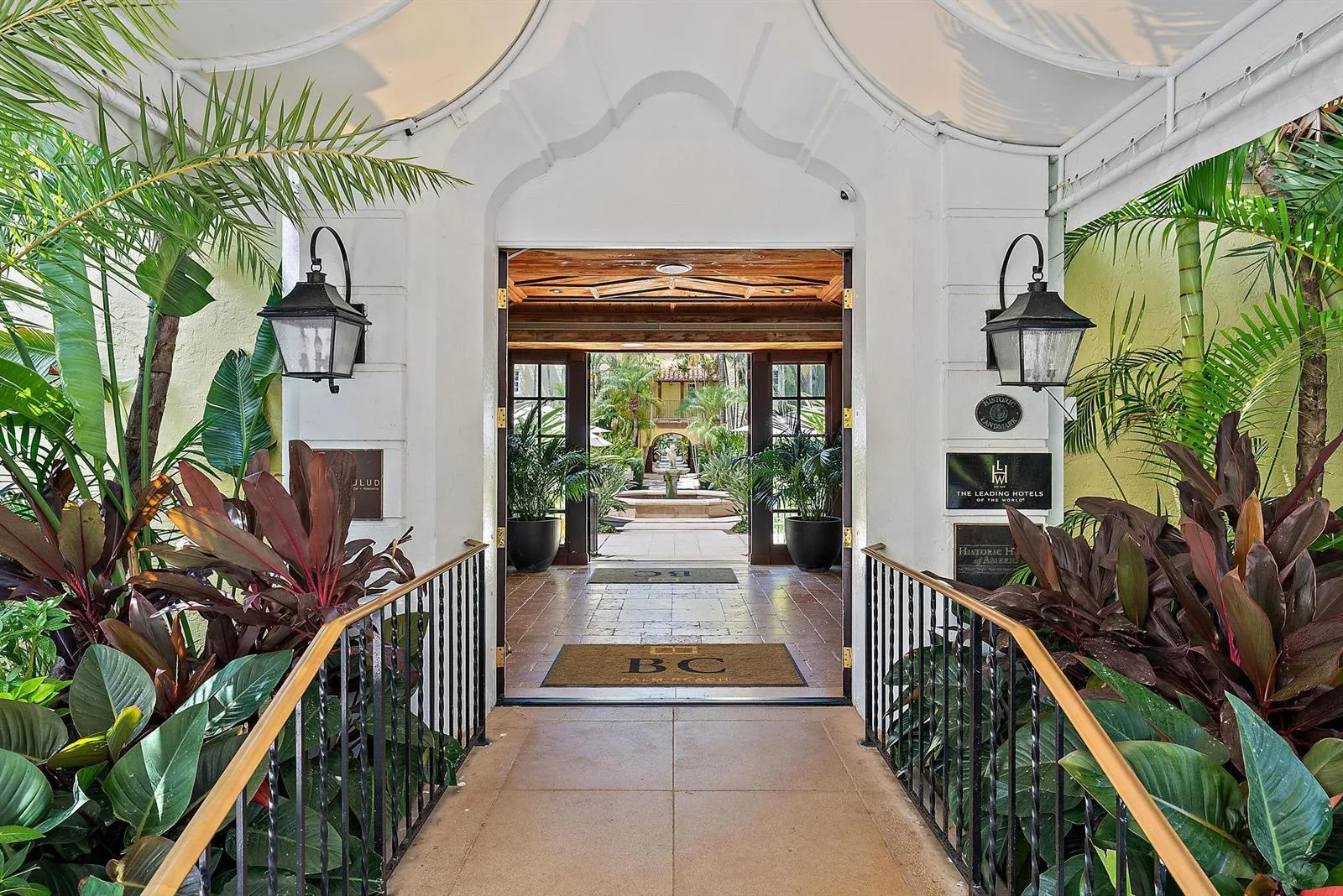 301 Australian Avenue # 301, Palm Beach, FL 33480