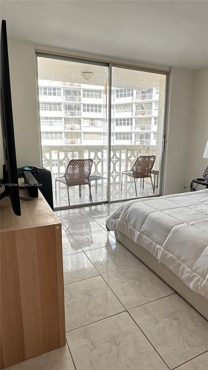 1825 S Ocean Dr # 506, Hallandale Beach, FL 33009 photo 12