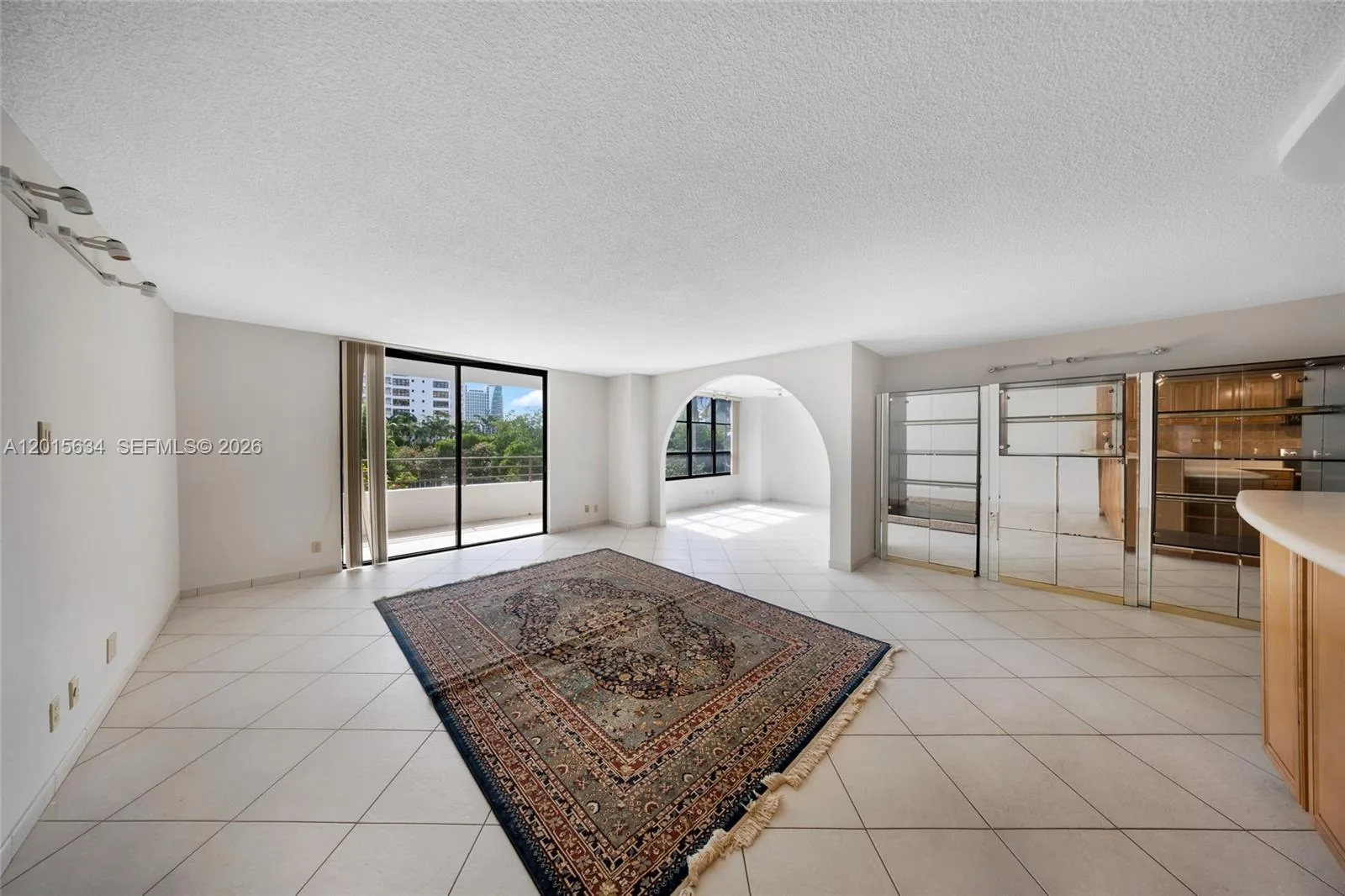 600 Three Islands Blvd # 212, Hallandale Beach, FL 33009 photo 2