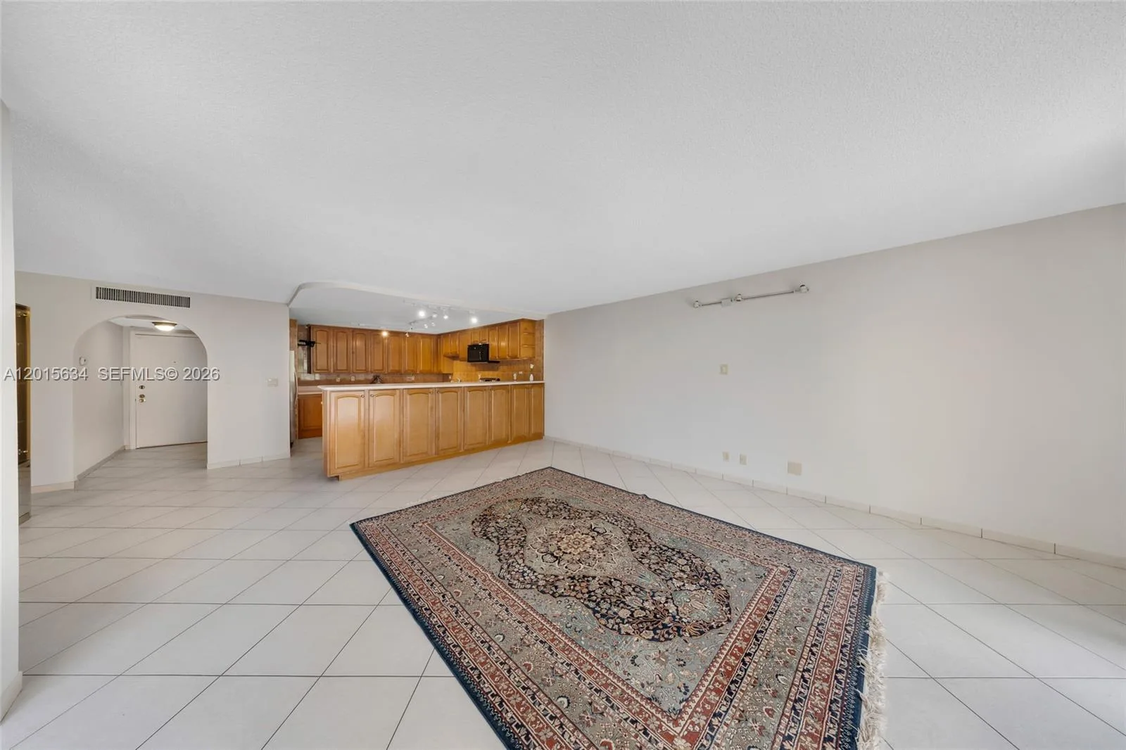 600 Three Islands Blvd # 212, Hallandale Beach, FL 33009 photo 4