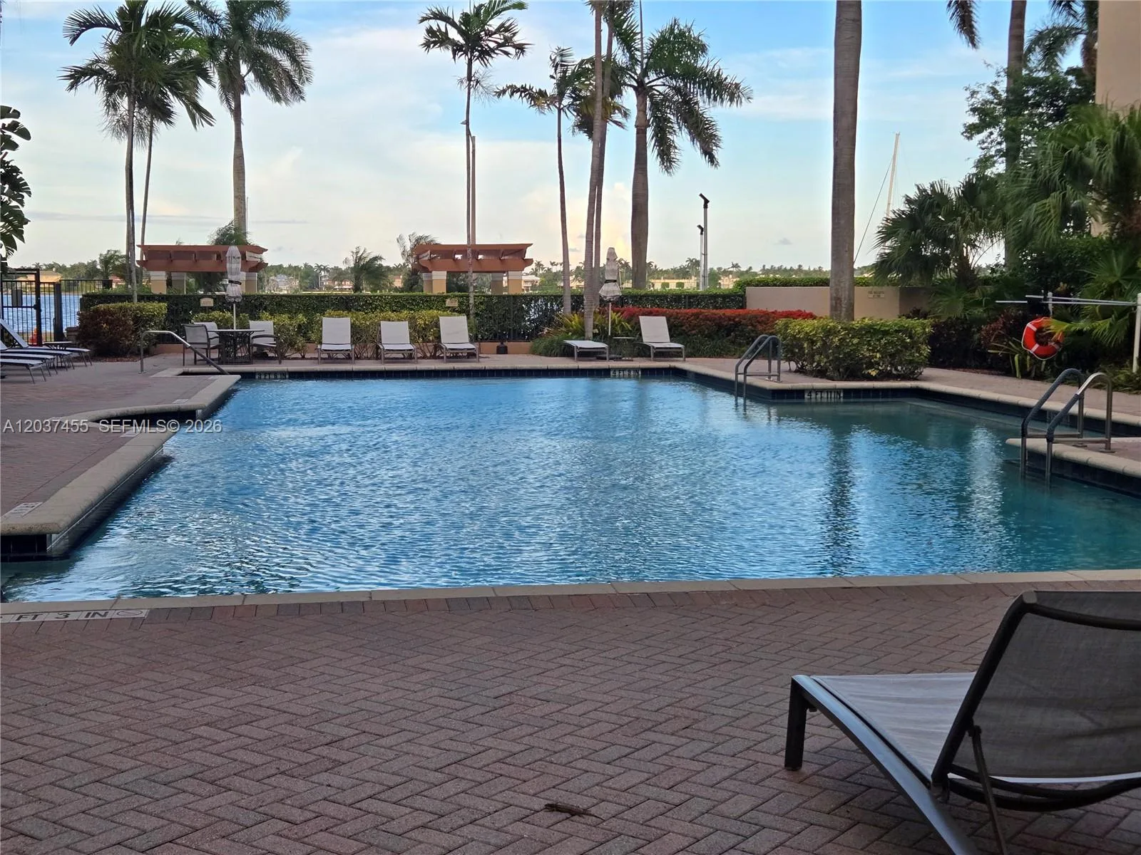 1801 N Flagler Dr # 822, West Palm Beach, FL 33407