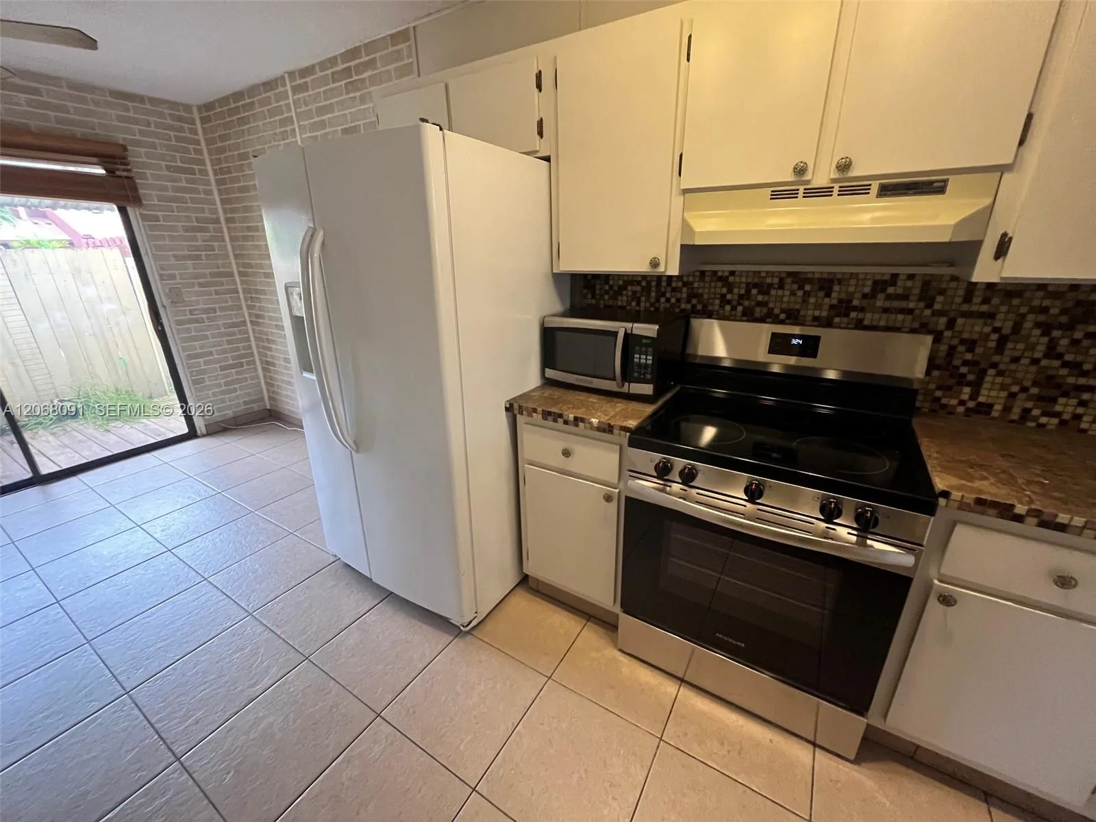 463 SE 14th St # 463, Dania Beach, FL 33004 photo 12