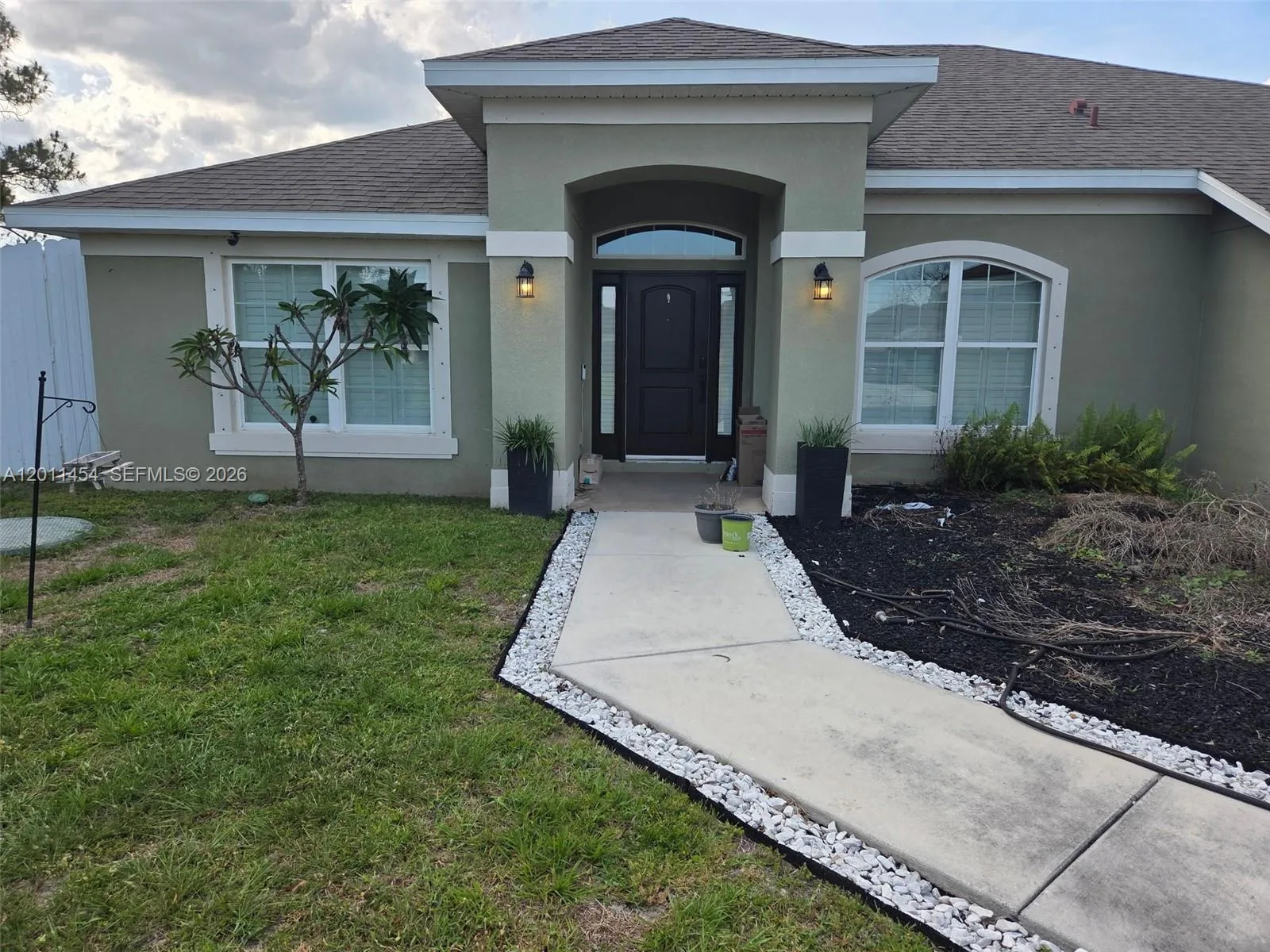 1005 SW Bay State Rd, Port St. Lucie, FL 34953 photo 2