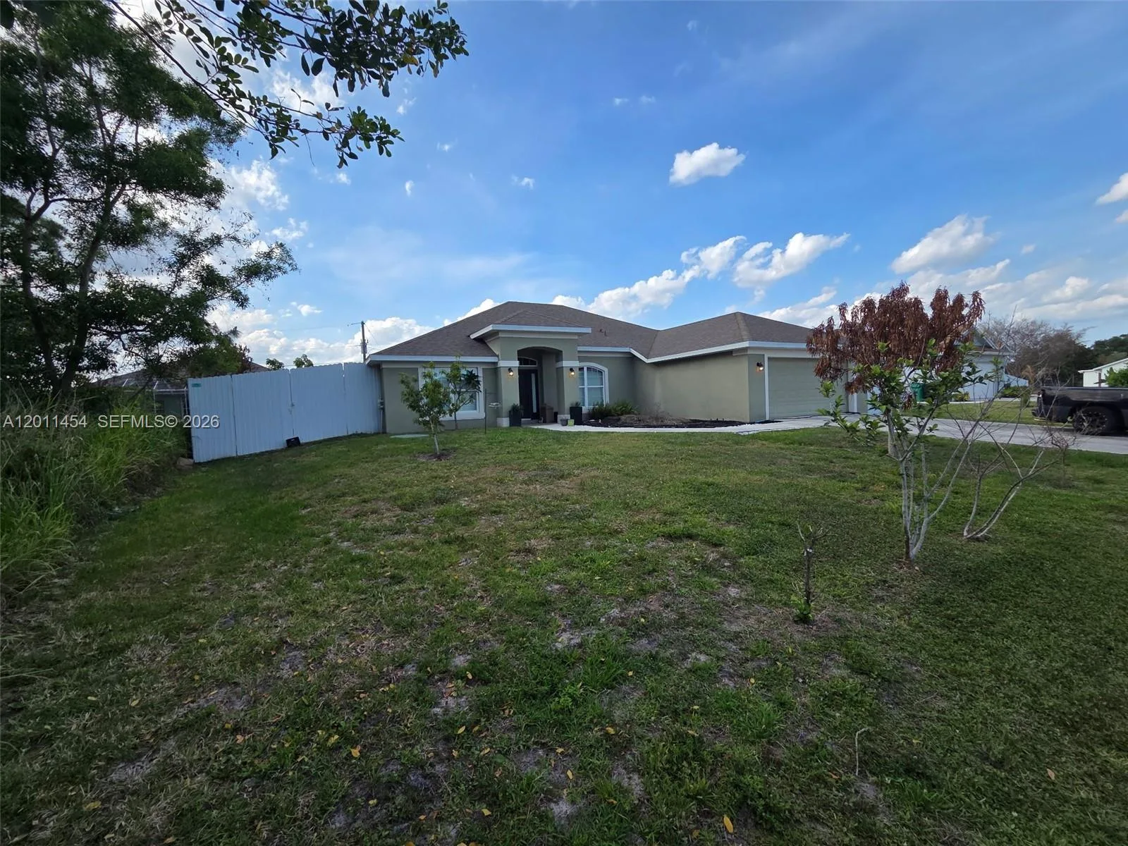 1005 SW Bay State Rd, Port St. Lucie, FL 34953 photo 3