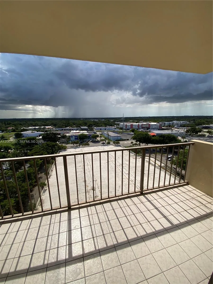 1470 NE 123rd St # A1406, North Miami, FL 33161 photo 13