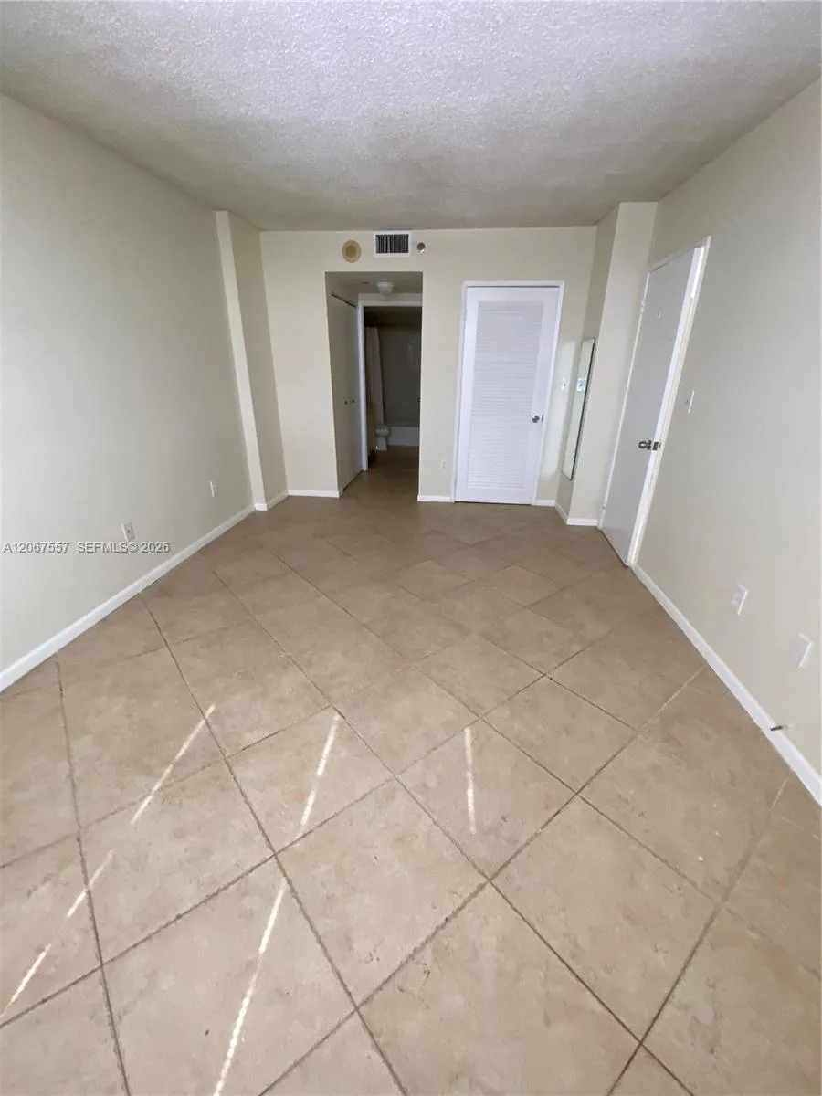 1470 NE 123rd St # A1406, North Miami, FL 33161 photo 7
