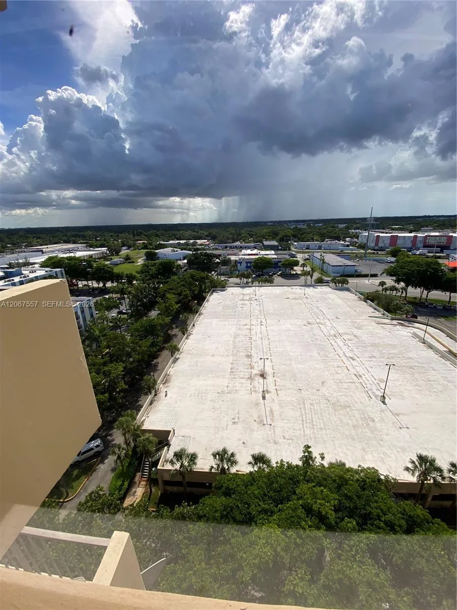 1470 NE 123rd St # A1406, North Miami, FL 33161 photo 8