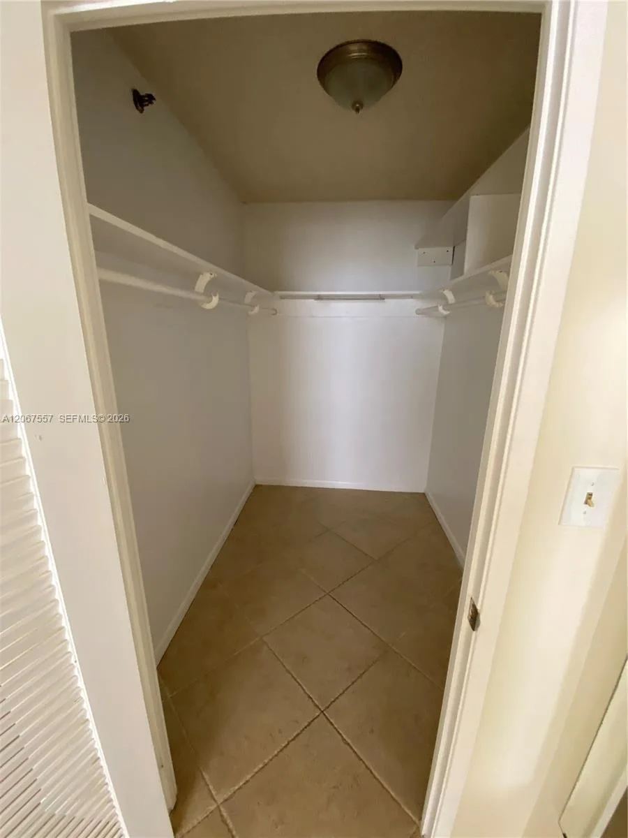 1470 NE 123rd St # A1406, North Miami, FL 33161 photo 9