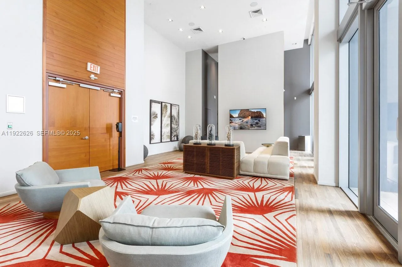 1300 Brickell Bay Dr # 2203, Miami, FL 33131 photo 12
