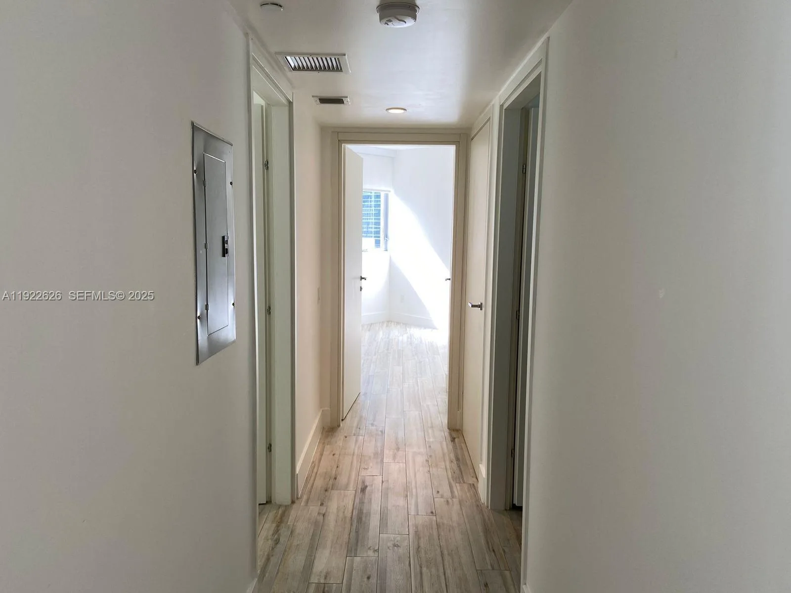 1300 Brickell Bay Dr # 2203, Miami, FL 33131 photo 6