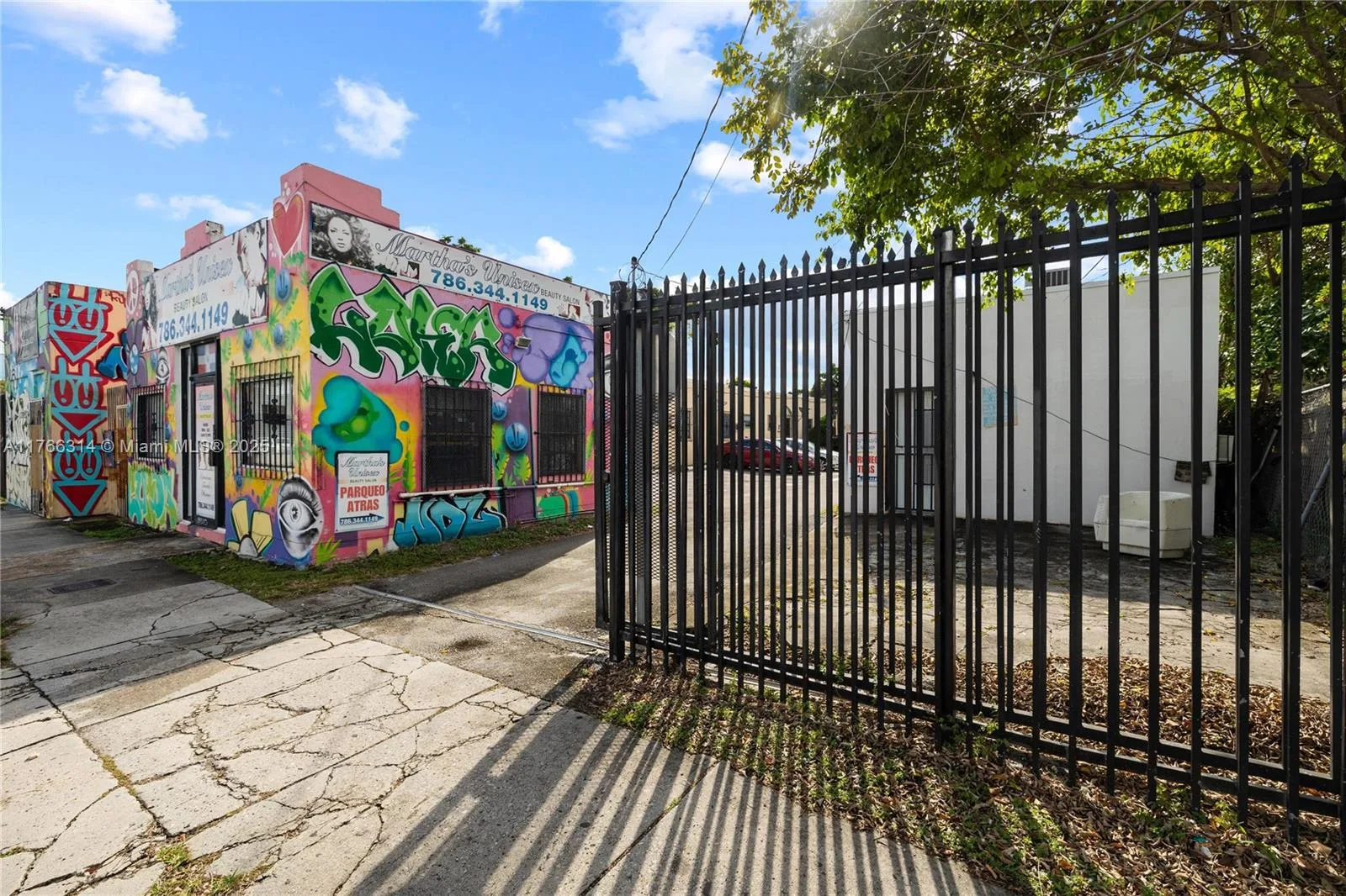 660,662,664 NW 29th St, Miami, FL 33127 photo 5
