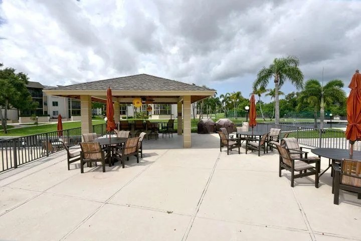 11811 Ave Of The Pga # 2-1 C, Palm Beach Gardens, FL 33418