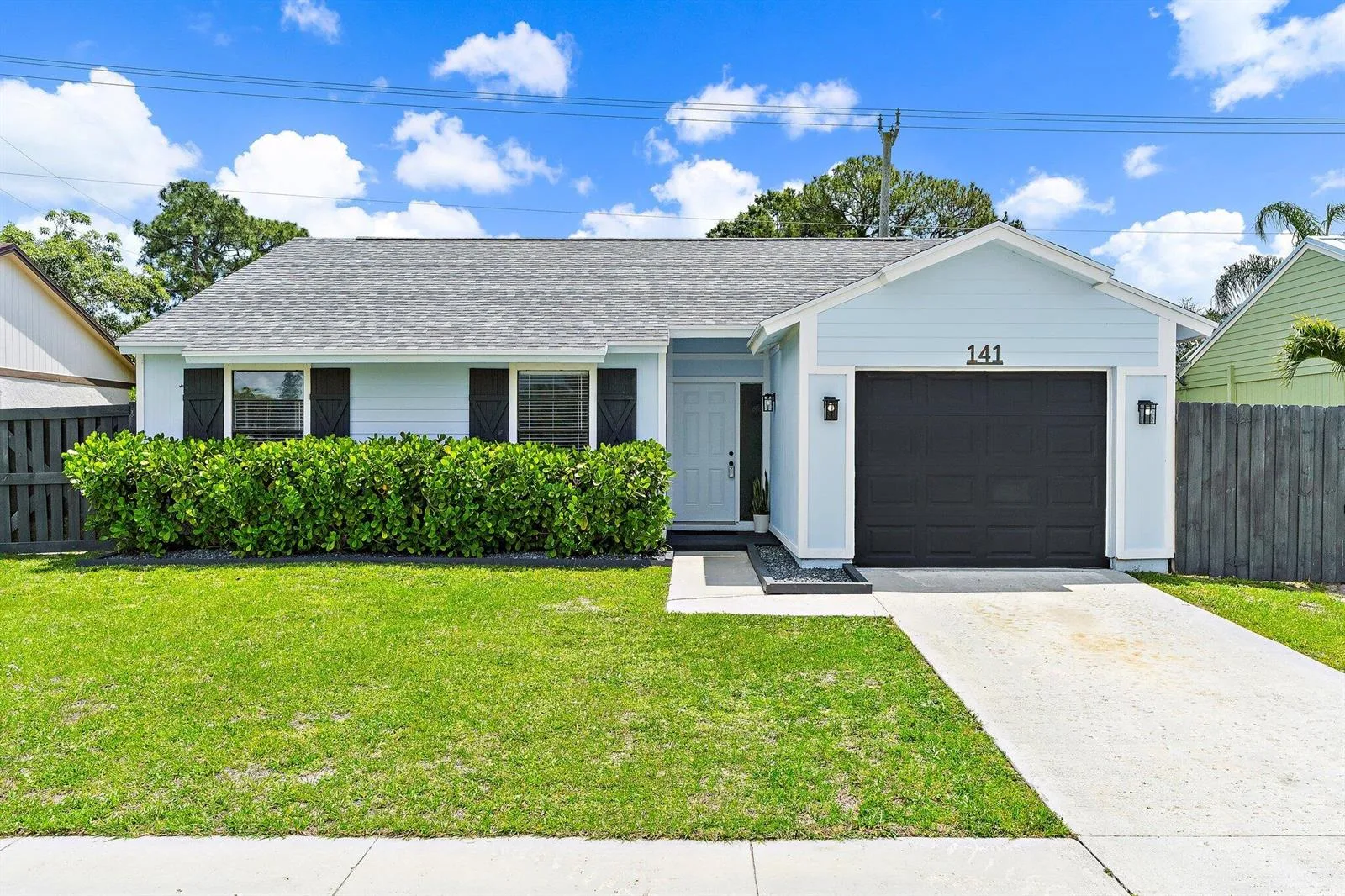 141 Rosewood Circle, Jupiter, FL 33458