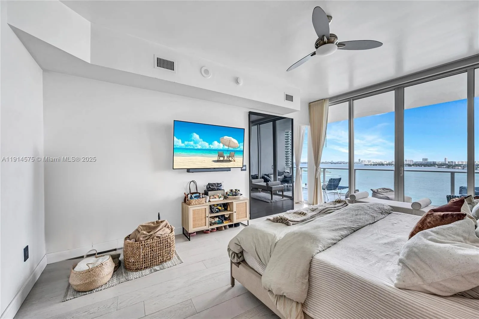 2020 N Bayshore Dr # 1906, Miami, FL 33137 photo 6