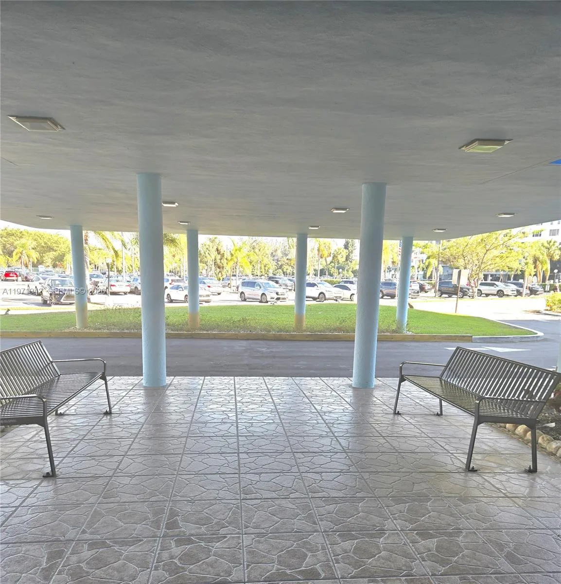 4001 Hillcrest Dr # 909, Hollywood, FL 33021 photo 5