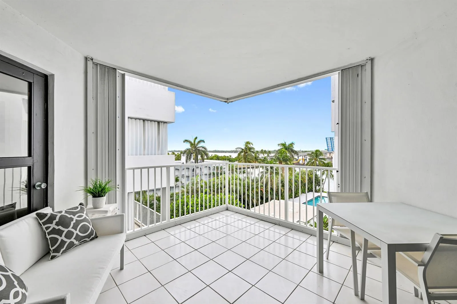 2860 S Ocean Boulevard # 511, Palm Beach, FL 33480 photo 4