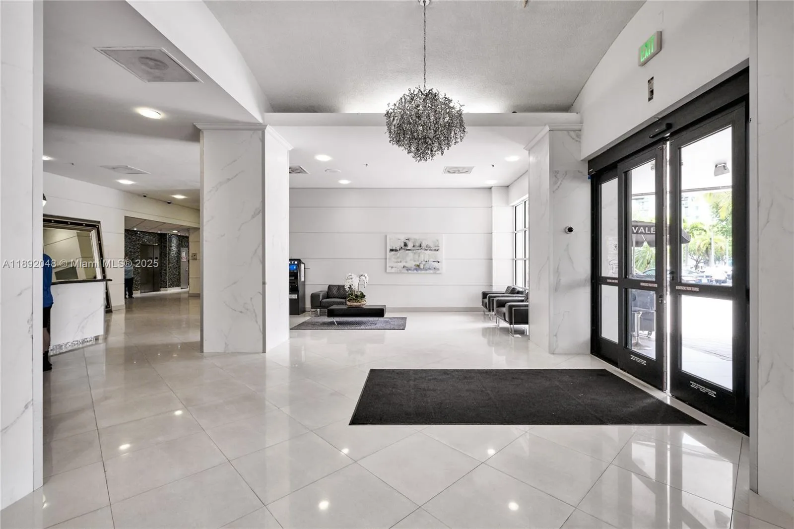 19370 Collins Ave # 407, Sunny Isles Beach, FL 33160 photo 3