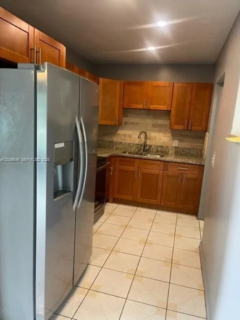 1400 NW 15th Ct, Fort Lauderdale, FL 33311 photo 11