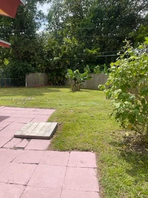 1400 NW 15th Ct, Fort Lauderdale, FL 33311 photo 7