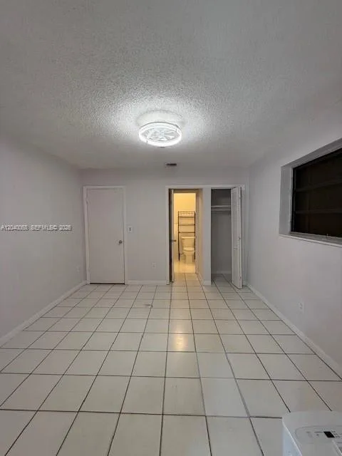 5641 SW 39th St, West Park, FL 33023 photo 3