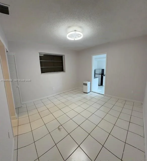 5641 SW 39th St, West Park, FL 33023 photo 5