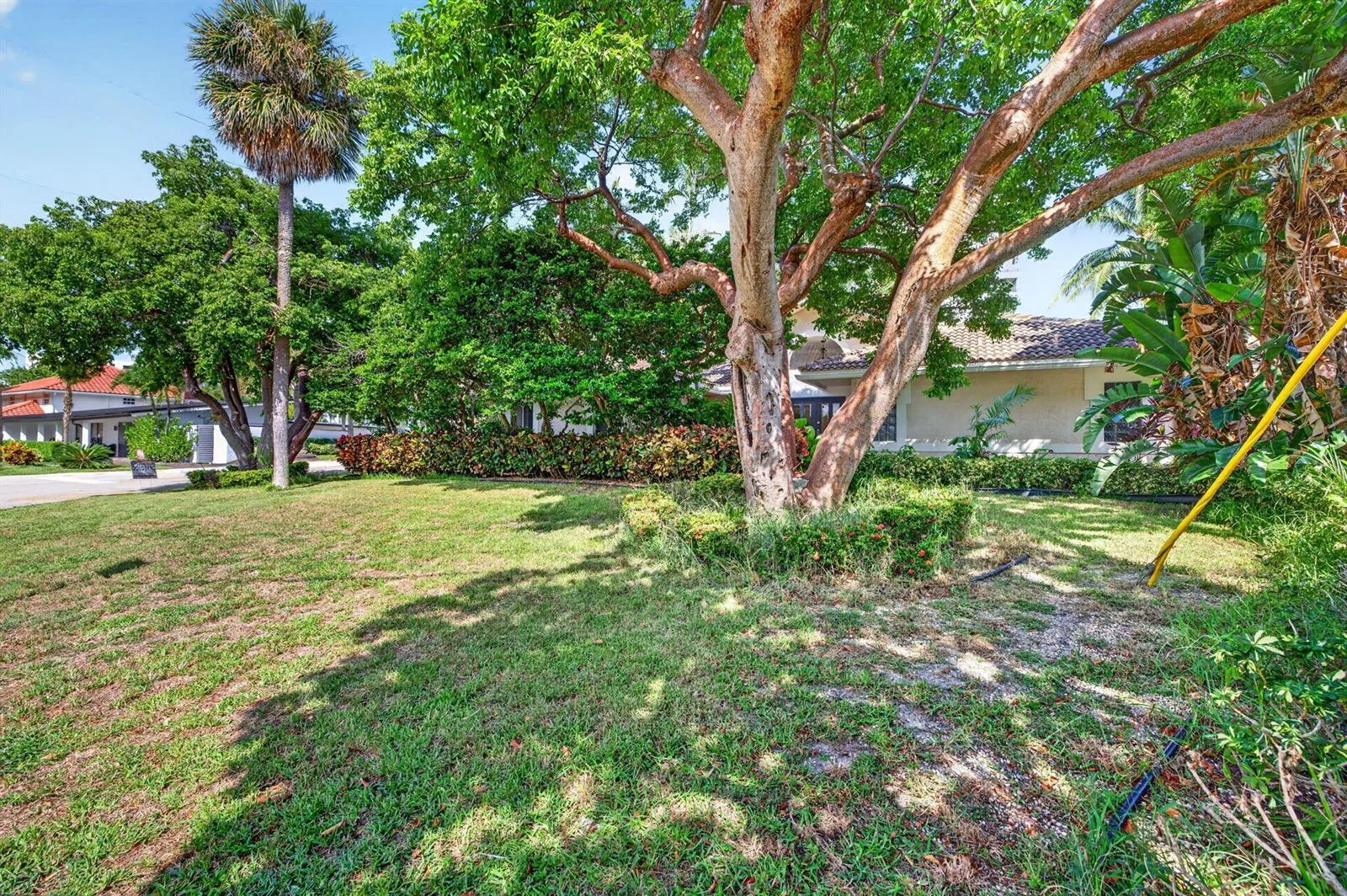 1920 E Terra Mar Drive, Lauderdale By The Sea, FL 33062