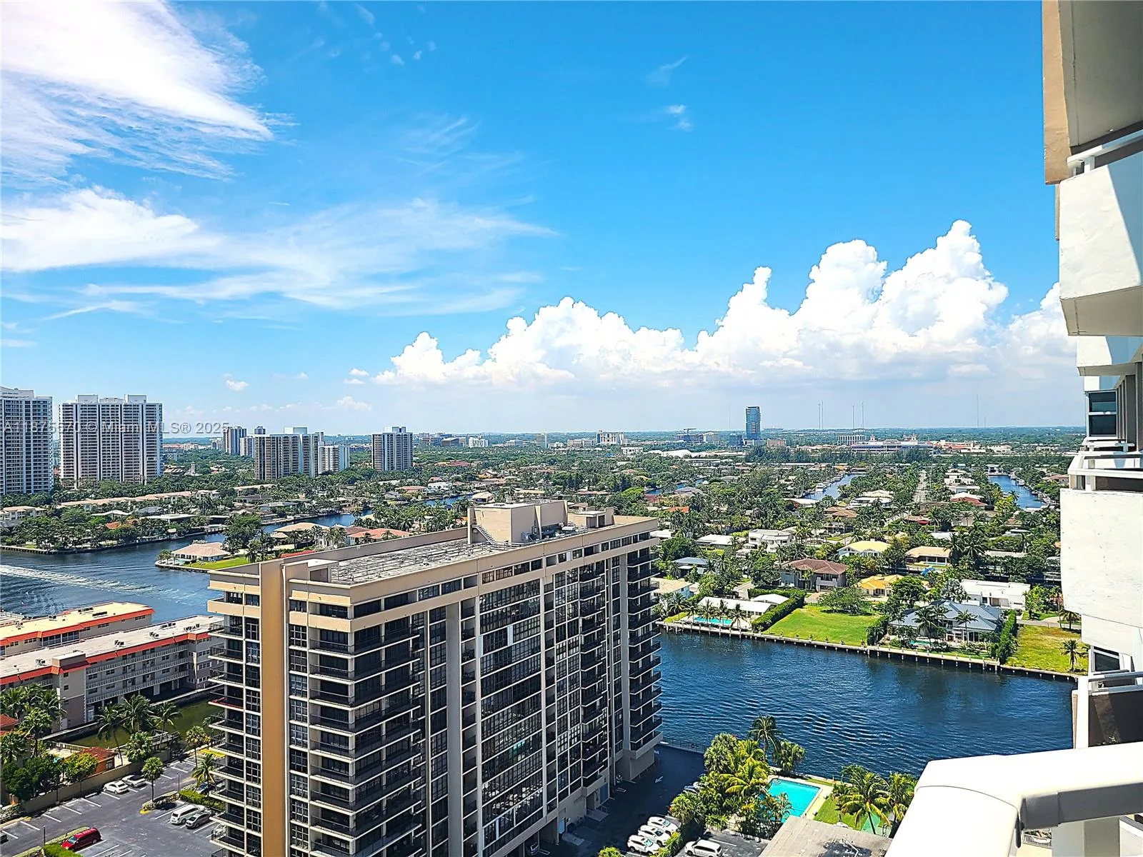 1985 S Ocean Dr # 20A, Hallandale Beach, FL 33009 photo 3