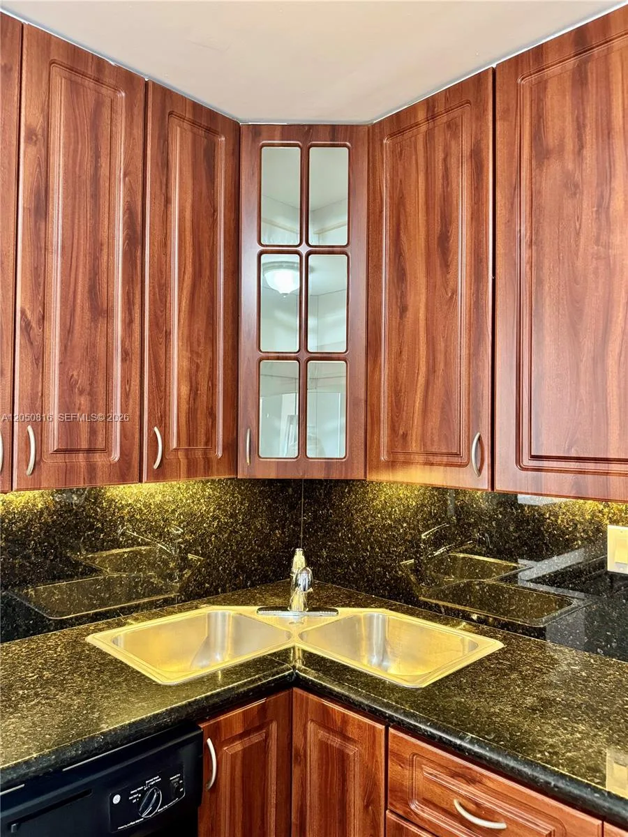 2780 NE 183rd St # 2012, Aventura, FL 33160 photo 10