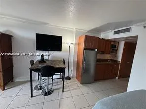 19201 Collins Ave # 934, Sunny Isles Beach, FL 33160 photo 11