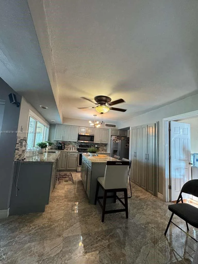 6391 SW 34th St, Miramar, FL 33023 photo 6