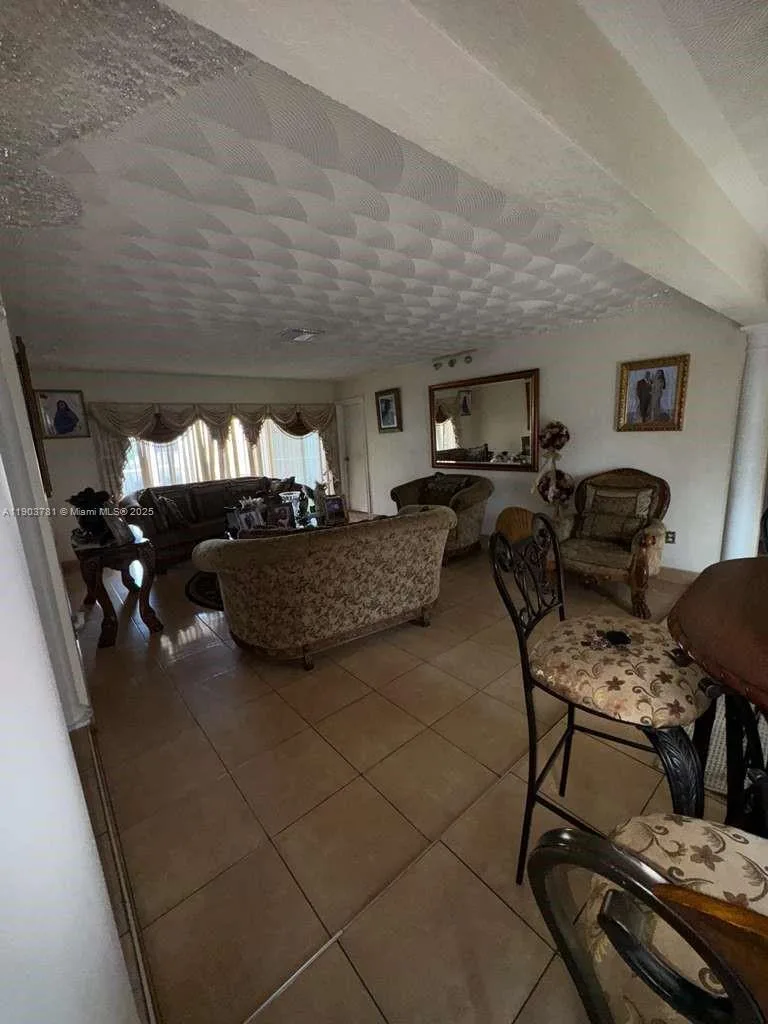 6391 SW 34th St, Miramar, FL 33023 photo 9