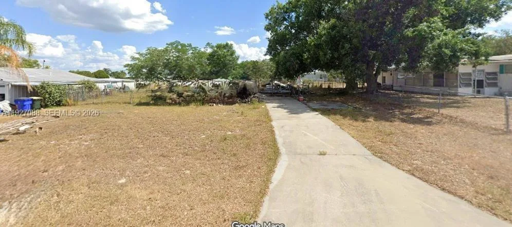 3517 Green Acre Way, Sebring, FL 33870