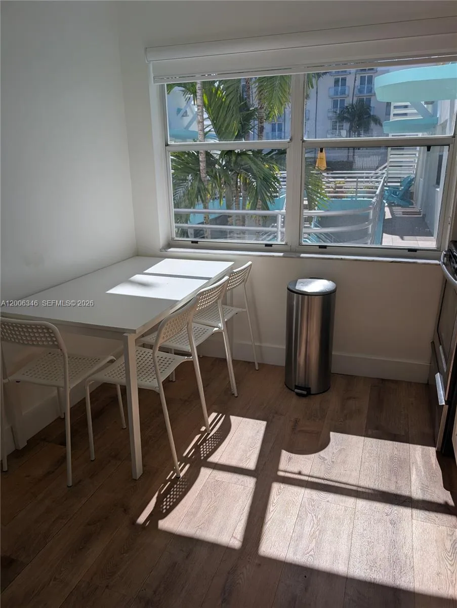 326 Wilson St # 201, Hollywood, FL 33019 photo 4