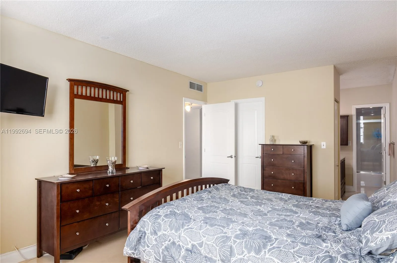 1965 S Ocean Dr # 9F, Hallandale Beach, FL 33009 photo 13