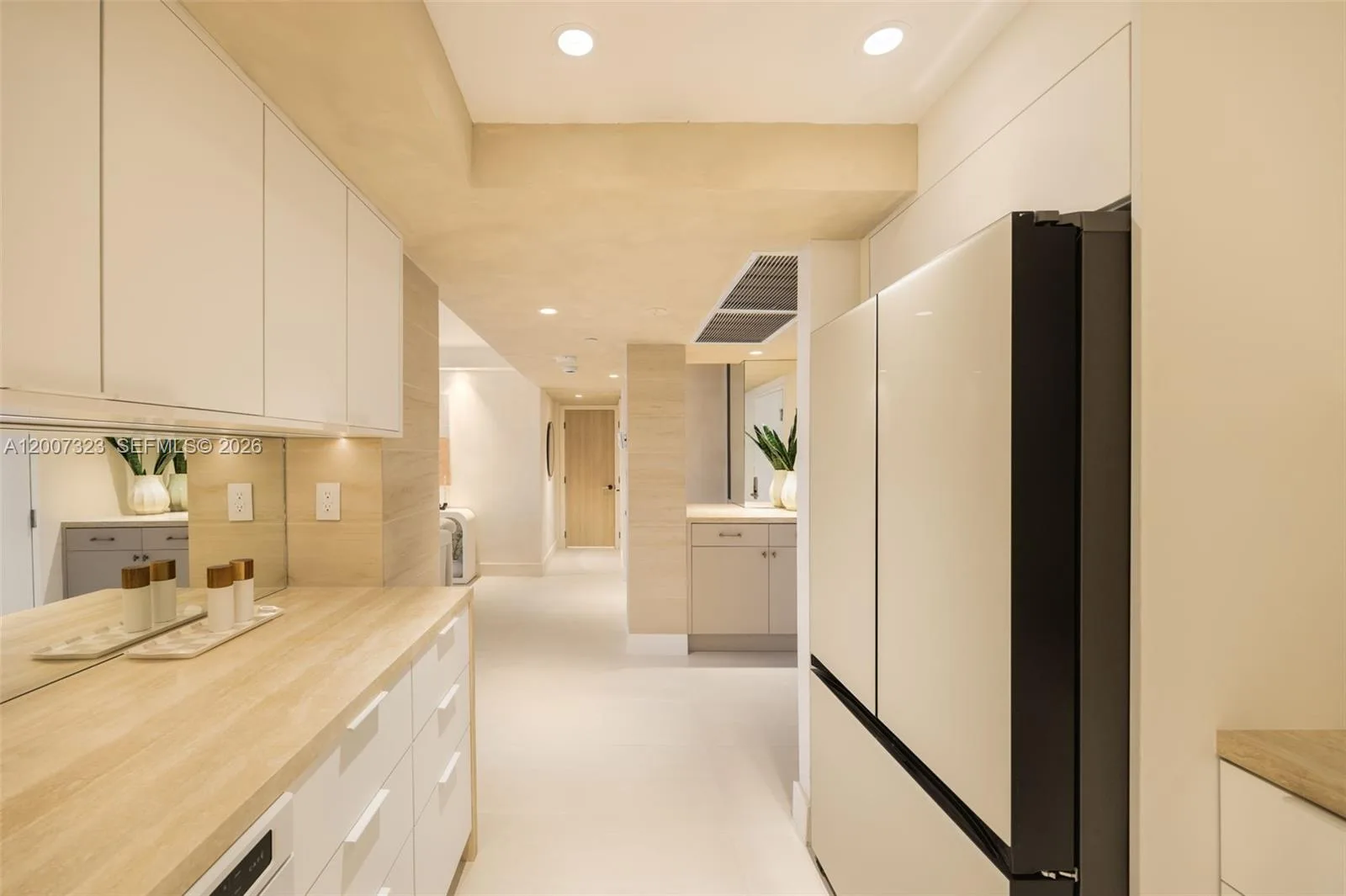 2301 Collins Ave # 526, Miami Beach, FL 33139 photo 10