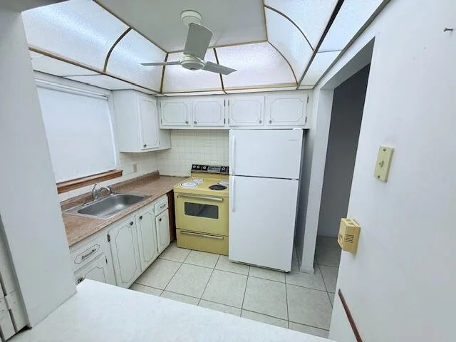 128 Upminster F, Deerfield Beach, FL 33442 photo 4