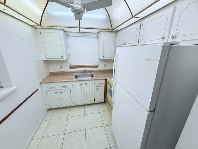 128 Upminster F, Deerfield Beach, FL 33442 photo 5