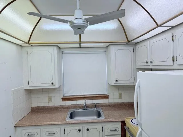 128 Upminster F, Deerfield Beach, FL 33442 photo 6