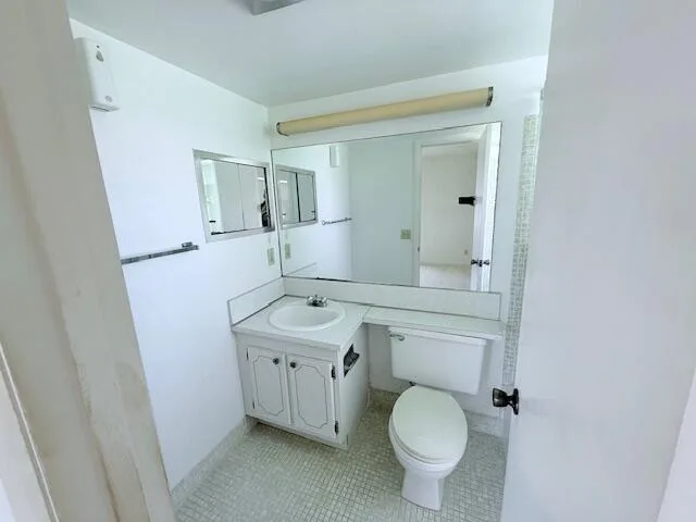 128 Upminster F, Deerfield Beach, FL 33442 photo 8