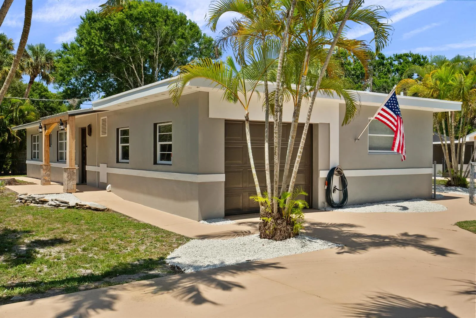4220 Sunrise Boulevard, Fort Pierce, FL 34982 photo 3