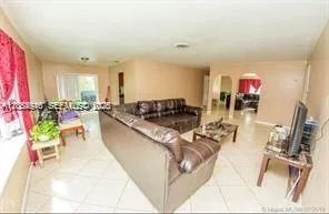 5333 NW 18th St # 3A, Lauderhill, FL 33313 photo 4