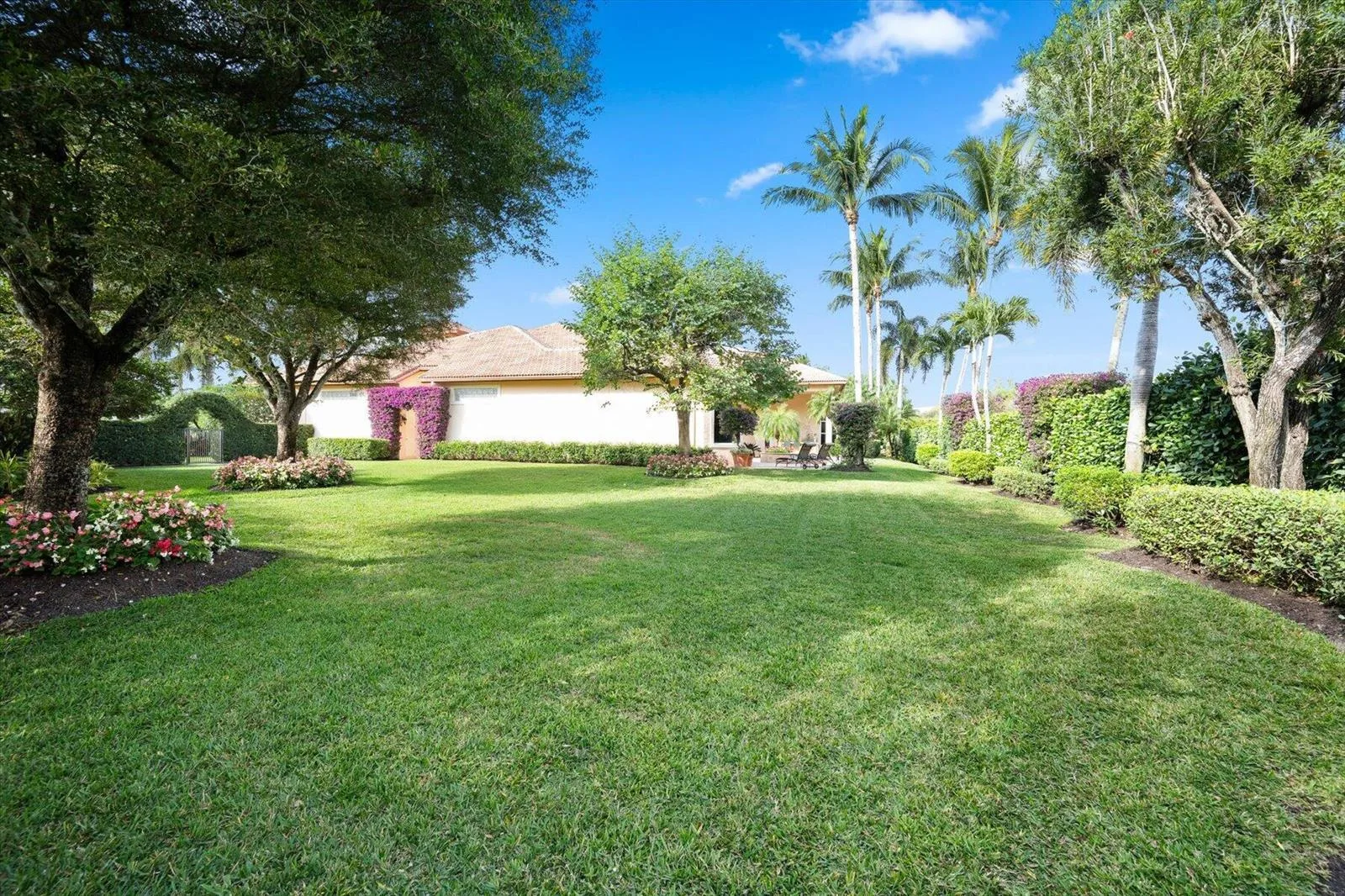 3678 Touch Of Class Court, Wellington, FL 33414 photo 12